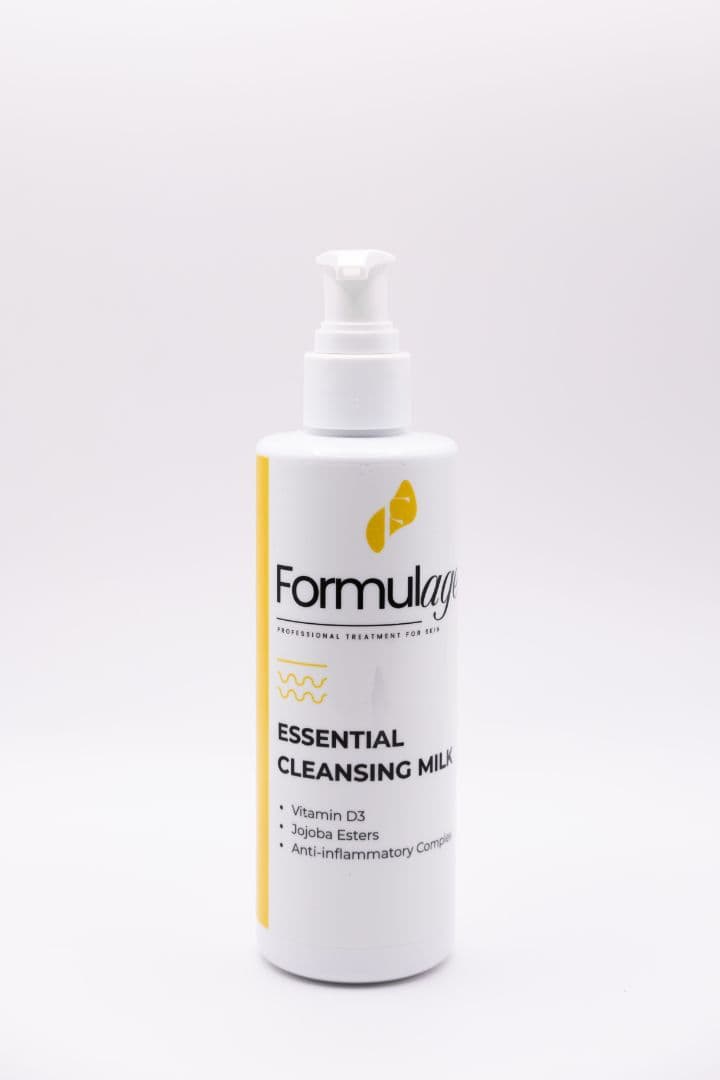 Essential Cleansing Milk